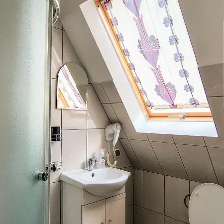 Pod Cyrlicą U Józi *